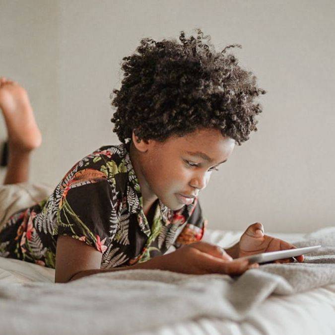 10 Things Kids Should NEVER Do Online