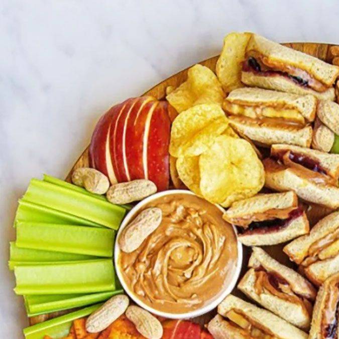 15 Amazing Toddler Charcuterie Boards You'll Want for Yourself
