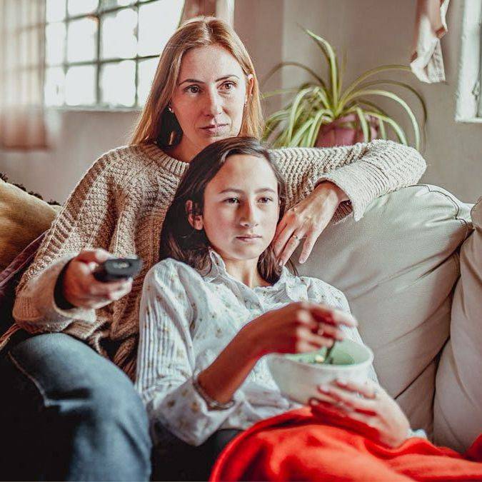 6 Things Your Middle Schooler Still Needs You to Do